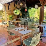 Otel Restaurant Du Commerce Estang