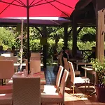 Otel Restaurant Du Commerce Estang
