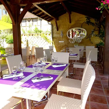 Restaurant Du Commerce Szálloda Estang