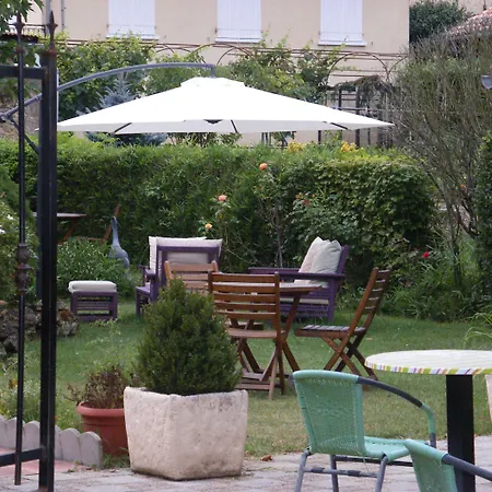 Logis Restaurant Du Commerce 3* Estang