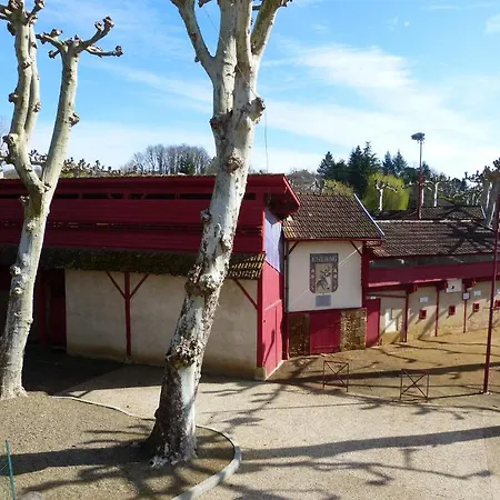 Logis Restaurant Du Commerce 3* Estang