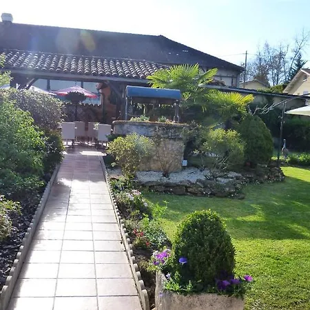 Logis Restaurant Du Commerce Hotel