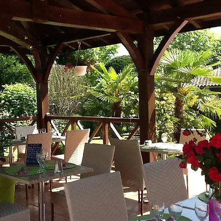 Logis Restaurant Du Commerce