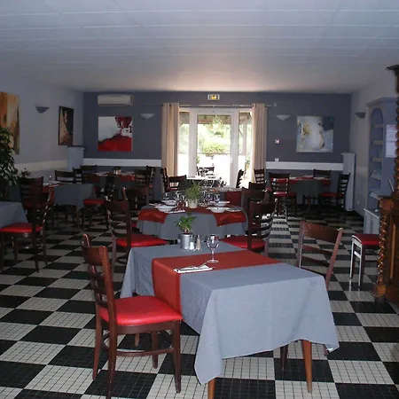 Logis Restaurant Du Commerce 3* Estang