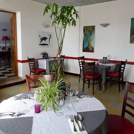 Logis Restaurant Du Commerce 3* Estang