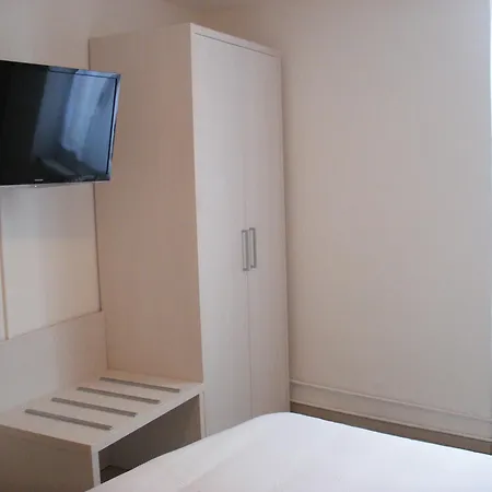 Restaurant Du Commerce Estang