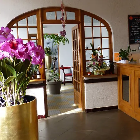 Restaurant Du Commerce Hotell
