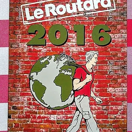 Logis Restaurant Du Commerce Hotel Estang