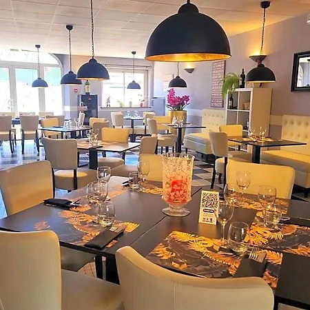 Restaurant Du Commerce Hotel