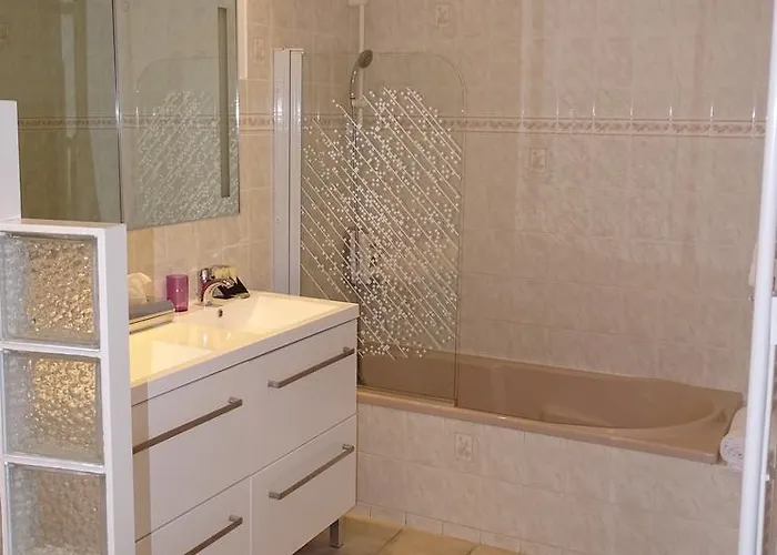 호텔 Restaurant Du Commerce