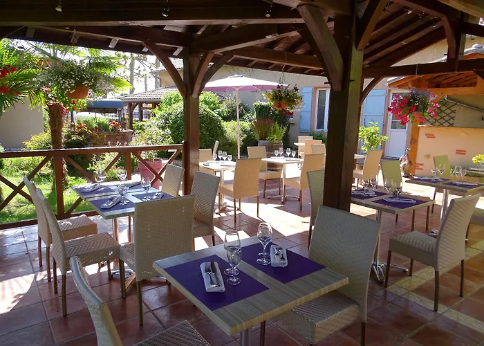 Hotel Restaurant Du Commerce 3*