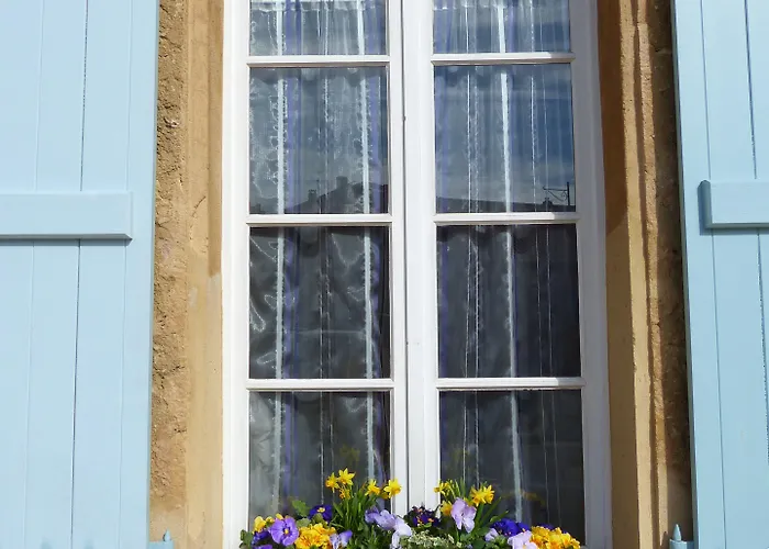 Hotel Restaurant Du Commerce 3*