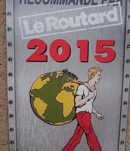 Hotel Restaurant Du Commerce 3*