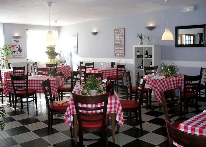 Restaurant Du Commerce 호텔